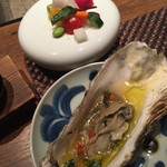 おとぎの宿米屋 - 酢物・牡蠣のアヒージョ