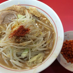 千里眼 -  ラーメン麺半分 ヤサイ少な目 ニンニク・ショウガ・カラアゲ別皿で 730円