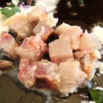 ラ・リューン - メニューＡ 2625円 の紫大根と真アジのタルタル レフォール風味　新玉葱のソース