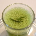 ラ・リューン - メニューＡ 2625円 のグリーンアスパラガスの温製スープ