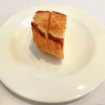 ラ・リューン - メニューＡ 2625円 のパン