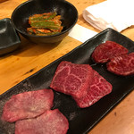 立喰い焼肉 治郎丸 - 