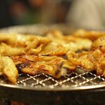 焼肉　はせ川 - とり皮焼き 100円