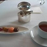 タワーズレストラン クーカーニョ - 紅茶と小菓子