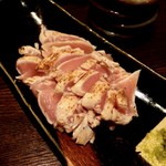 土鍋めしと日本酒 居酒屋 朧 赤坂 - 鶏肉のタタキ