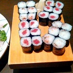 Kisshoutei Sushi Robata - 鉄火巻、梅じそ巻