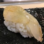 第三春美鮨 - “寒鮃”　2kg　浜〆　釣　青森県大間