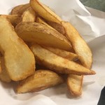 餃子居酒屋 なまらぴりか - フライドポテト 300yen