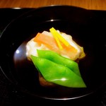 馳走 とし藤 - カニと蓮根のしんじょう