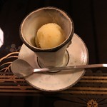 赤坂 菊乃井 - 中猪口（なかちょく）：金柑と山葵のソルベ