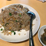 Kim Pou Rai - 焼き飯
                        