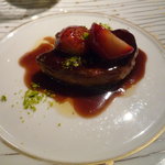 マノワール・ディノ - フォアグラのソテー　キャラメリーゼした苺と共に