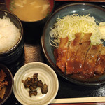 肉鮮問屋 佐々木 - ポークソテー定食