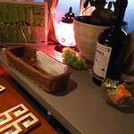Cucina KAMEYAMA - 窓際の席