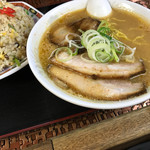 こく一番 ラーメン みどりや - 