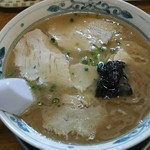 幸陽閣 - ラーメン(570円)