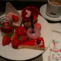 ロビーラウンジ 「マーブルラウンジ」 ヒルトン東京 - 