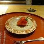 肉屋 雪月花 NAGOYA - 水物　岐阜苺いちご