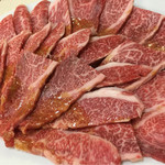 龍園 - カルビ1200円×5人前。