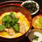 Yakitori Sada Juurou - 鶏やの定番親子丼