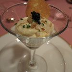 アミューズ：九州産筍のムース　キャビア