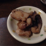 栄屋酒場 - お通し・酢ダコ