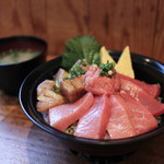 清水港　みなみ  - 2017年2月再訪：本日のおすすめ 生本鮪トロ丼 大トロ・中トロ☆