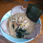 東港ラーメンショップ - ネギつけチャーシュー麺並