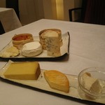 レストラン　シュバル ブラン - チーズ達～(^^)