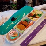 駅弁屋 祭 - 「北海道新幹線弁当 (1300円)」