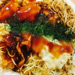 紀乃国屋ぶんちゃん - チーズ入りそばダブル