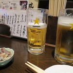 まねき屋 - ビールはサッポロ 380円(2017年2月)