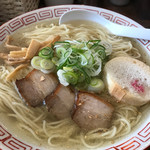 おお田ラーメン店 - 白たまり醤油 大盛(500＋100円)