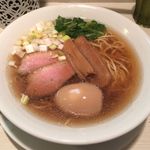 蔦の葉 - 「醤油そば」750円