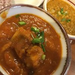 初台スパイス食堂 和魂印才たんどーる - 鶏肉梅+鶏軟骨キーマ1,300円