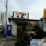 手打うどん 麦蔵 - 行列