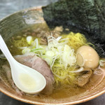 覆麺 智 - オマールエビ 牛骨 阿波尾鶏出汁 塩ラーメ