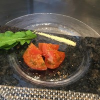鉄板焼 匠 - トマト焼き