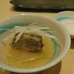 寿司割烹 魚紋 - 氷見寒鰤ぶり大根。