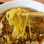 中国料理四川亭 - 排骨湯麺　麺アップ