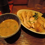 麺 ヒキュウ - 【鶏白湯魚介つけ麺 並】750円