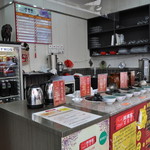 同濼堂 - 店頭に、いろいろ。