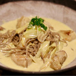 Magokura - 鶏とねぎのカレークリームおそば