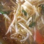 キッチンあべ - もやしラーメン（アップ）