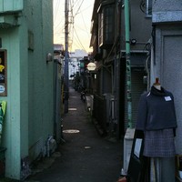 志木葉 - 　この路地を入っていきますと・・