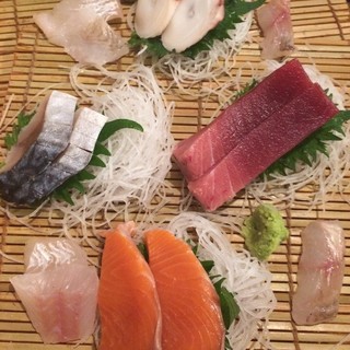 産直鮮魚とマグロの明神丸_1