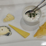 サラマンジェ ド イザシ ワキサカ - チーズ盛り合わせ