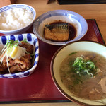 Koube Nagata Minami Shokudou - 鯖の煮付け  おろし唐揚げ  豚汁  になります(o^^o)