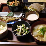 ごんべえ邑 - 箱膳