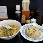エフエフラーメン - 油そば＋半チャーハン